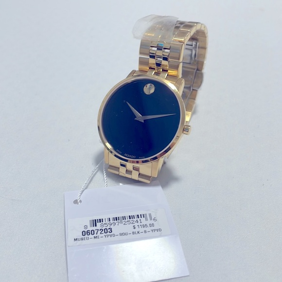 Movado Men's Watch 0607203 Museum Black Dial Swiss Quartz 40mm Gold Steel Band - Picture 2 of 6